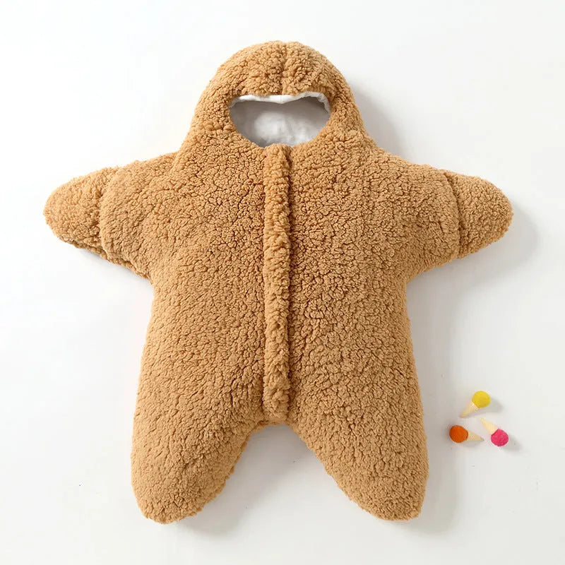 Cashmere and cotton baby sleeping bag with hood and zip closure in pink colour for newborn winter warmth