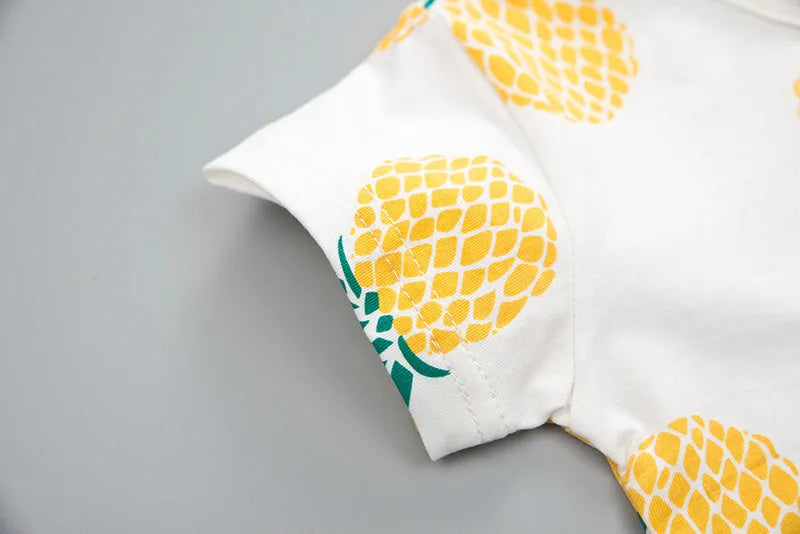Summer kids cotton short-sleeved T-shirt and shorts two-piece set in pineapple yellow and green