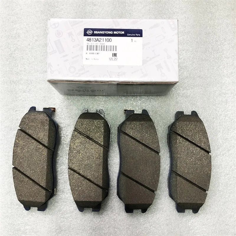 SsangYong Kyron and Rexton brake pad components numbered 4813009A10 4813008BA0
