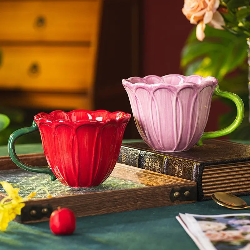 Ceramic breakfast mug with floral pattern showing red and purple colour options and 500ml capacity.