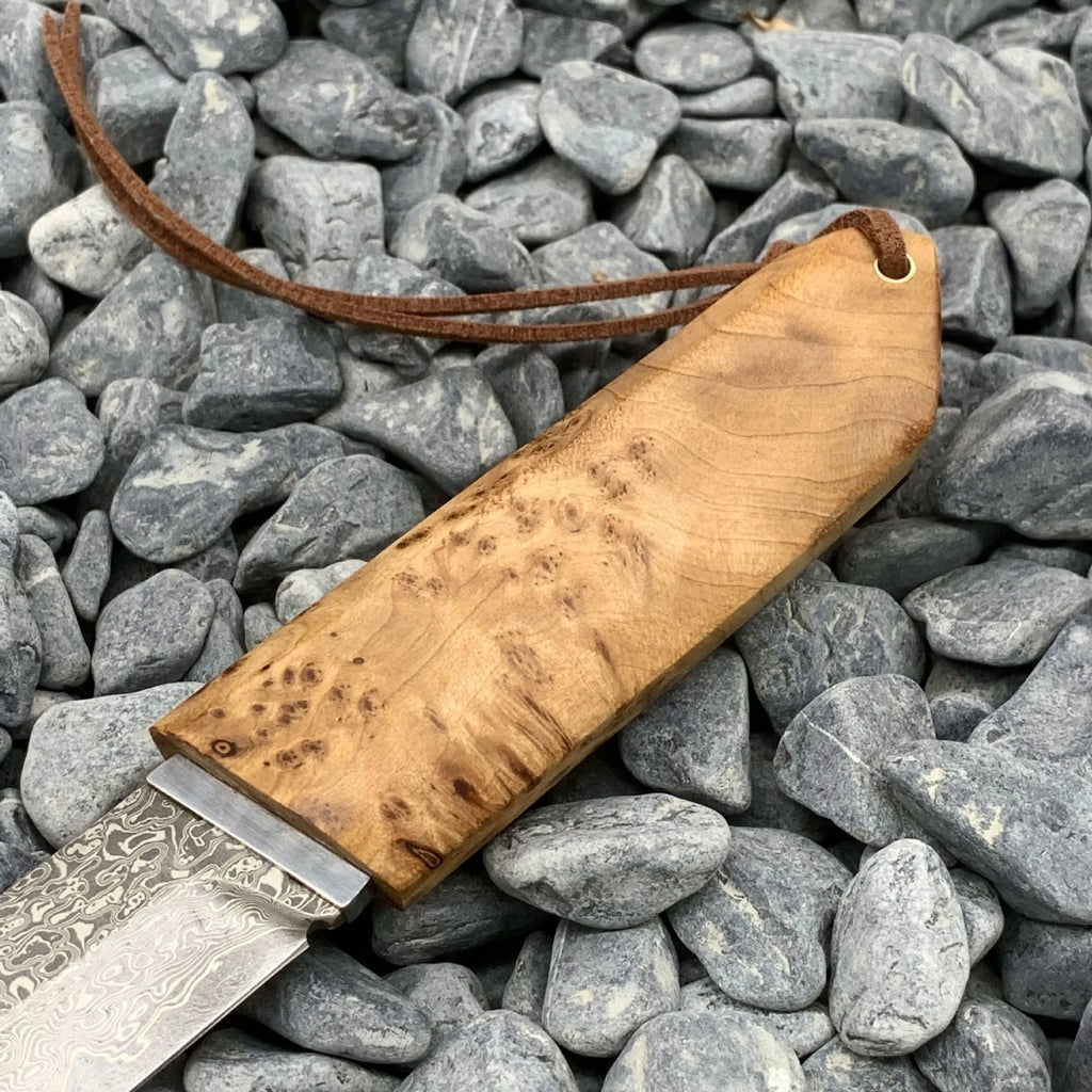 White Shadow Damascus pattern steel short knife with Thuja wood handle for outdoor camping