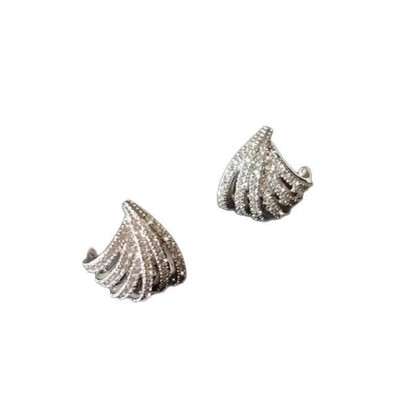 Geometric zircon earrings for women with platinum colour electroplated finish
