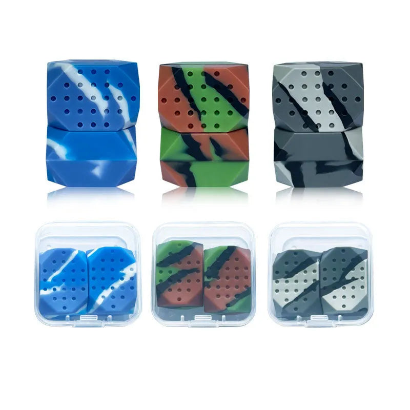 Transparent package containing two camouflage pattern silicone jaw exercise balls