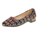 Women's low-cut canvas shoes with pointed toe and floral pattern in black or white colour options