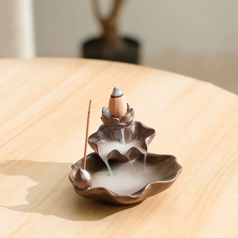 Purple clay ceramic reverse flow incense burner with New Chinese style good luck motifs