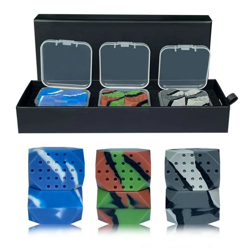 Transparent package containing two camouflage pattern silicone jaw exercise balls
