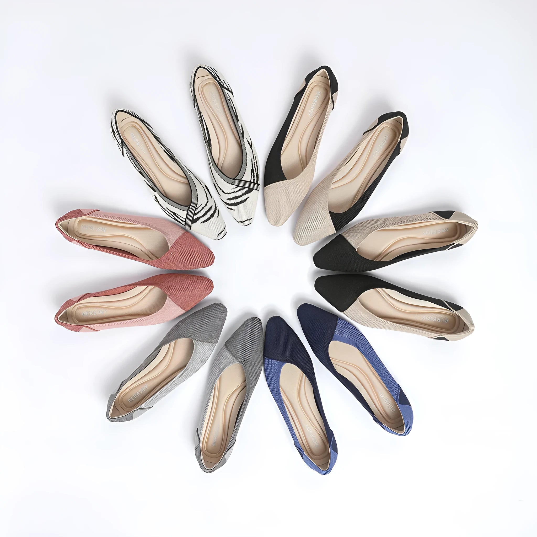 Women's flat shoes with flyknit knitted upper in various colours including zebra pattern and hollow blue