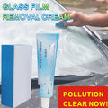15ml automotive glass anti-fog spray bottle in white packaging with English labelling