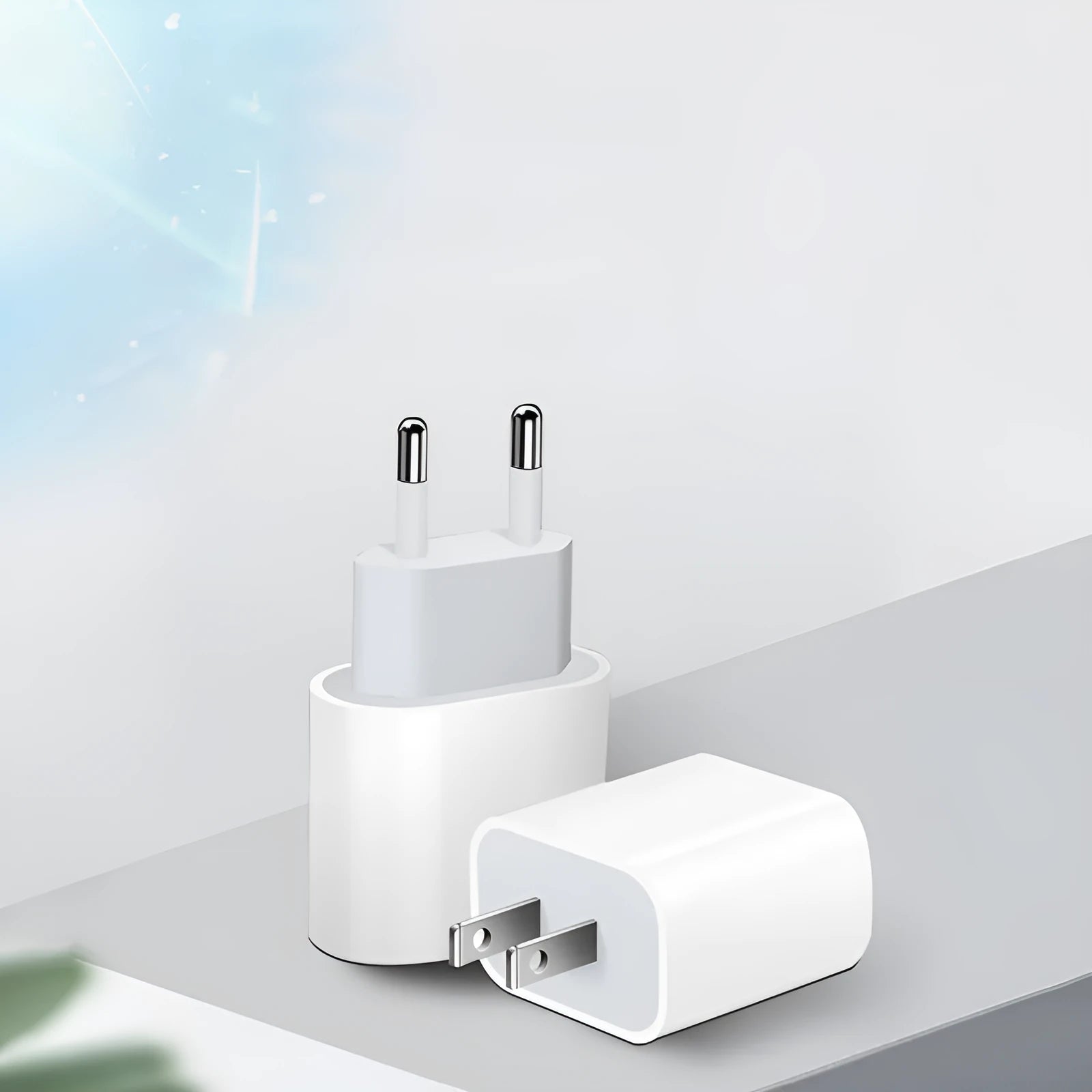 PD20W mobile phone charger with USB port in American or European colour options