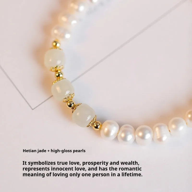 Natural freshwater pearl bracelet with a diamond-shaped electroplated pendant in Hetian jade colour.