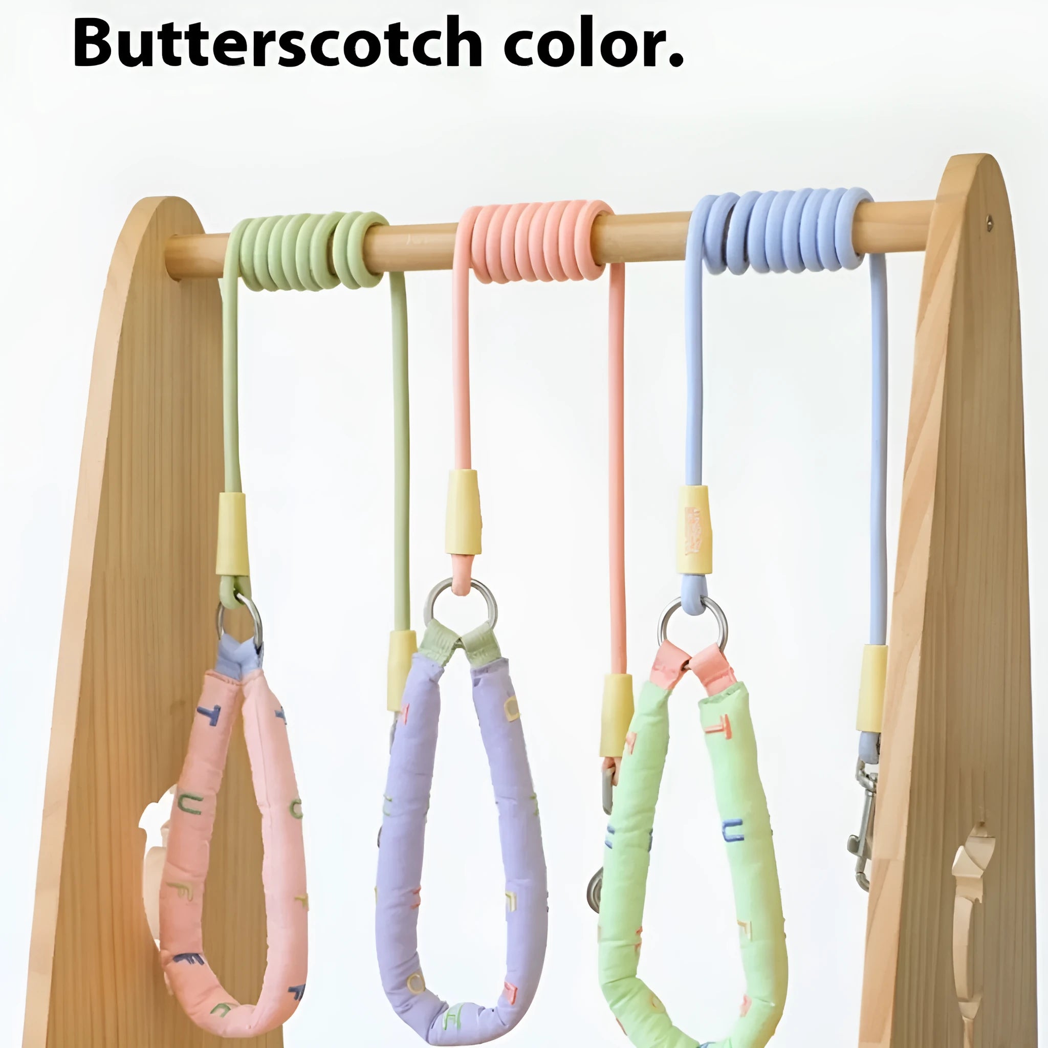 Polyester dog leash in hand-holding rope design measuring 150cm long