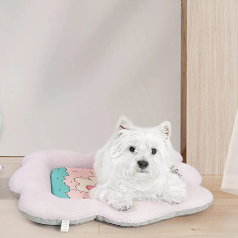 Green self-cooling gel pet mat for dogs and cats showing four available sizes.