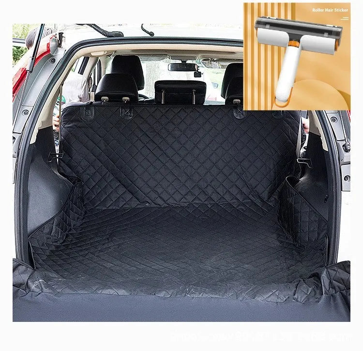 600D oxford cloth waterproof dog car boot mat with anti-skid net and belt buckles in black