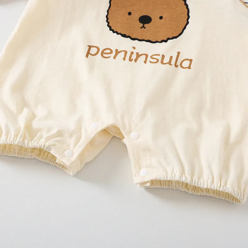 Cotton baby short sleeve romper with a cartoon bear print, Korean style.
