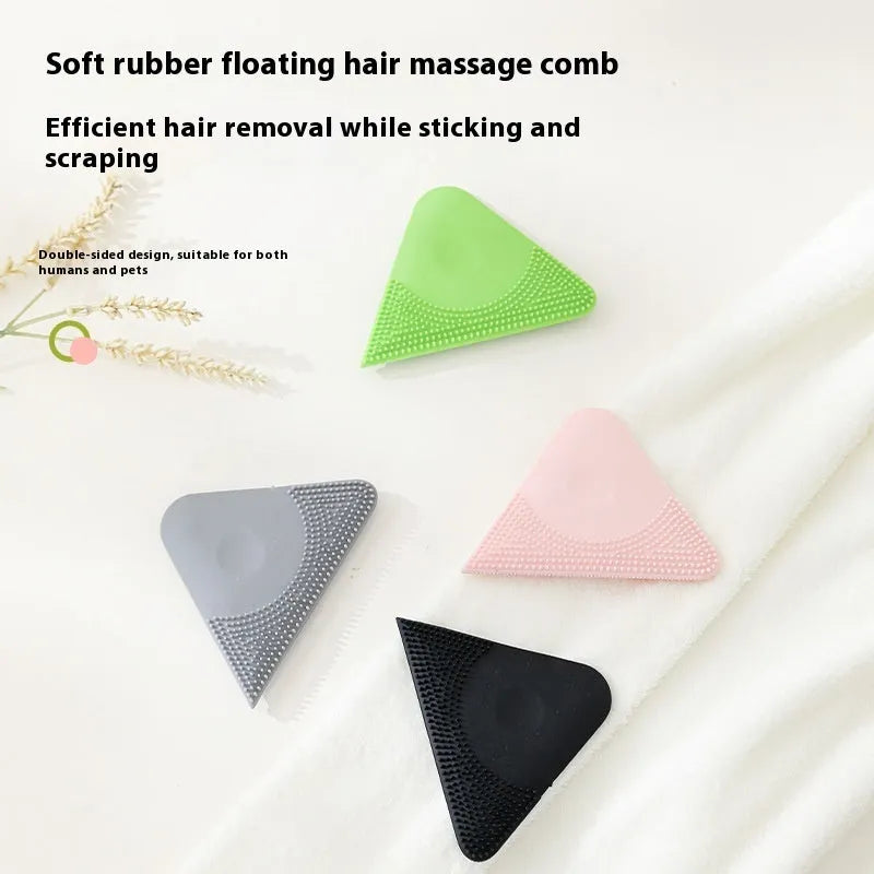 PTE pet hair scraper comb in avocado green colour for grooming cats and removing hair from fabrics.