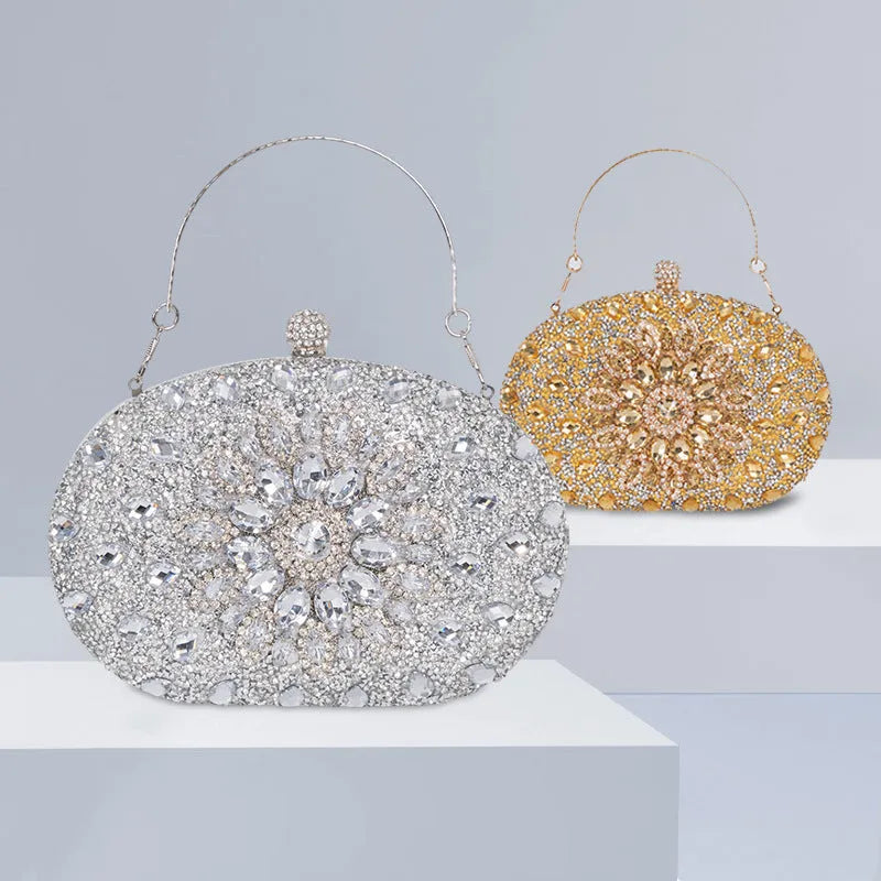 Personalised banquet women's handbag in hardware and rhinestone construction with European retro styling