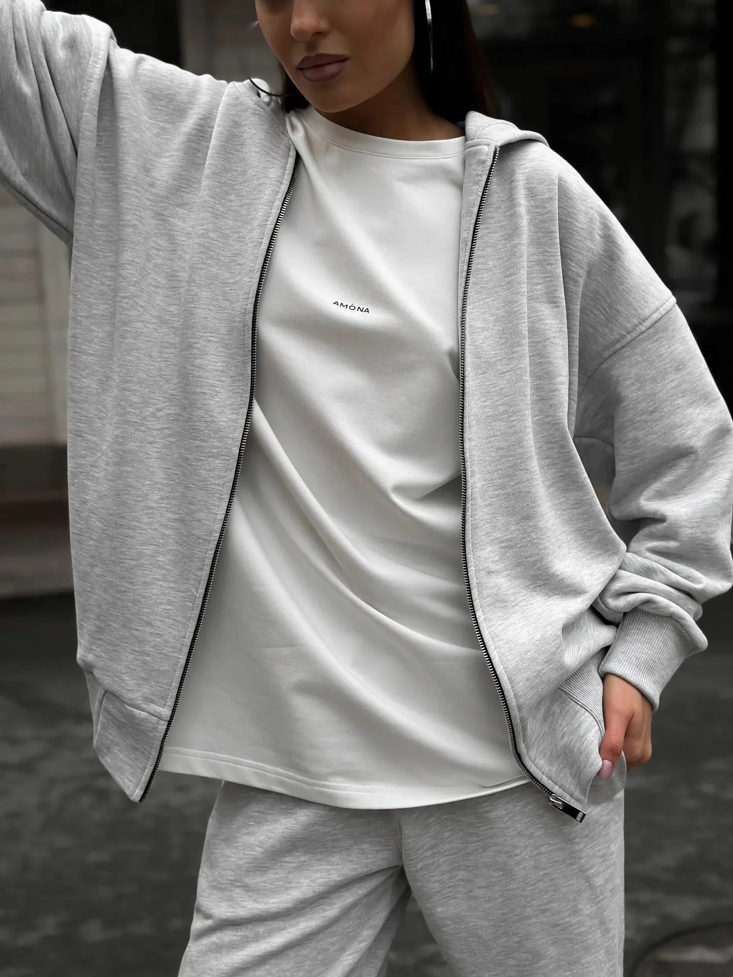 Street style long-sleeved coat and trousers two-piece set in loose fit with solid colour design