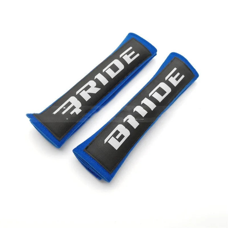 Car safety belt shoulder pad set in black, blue, or red colours, made from cotton sponge cloth.