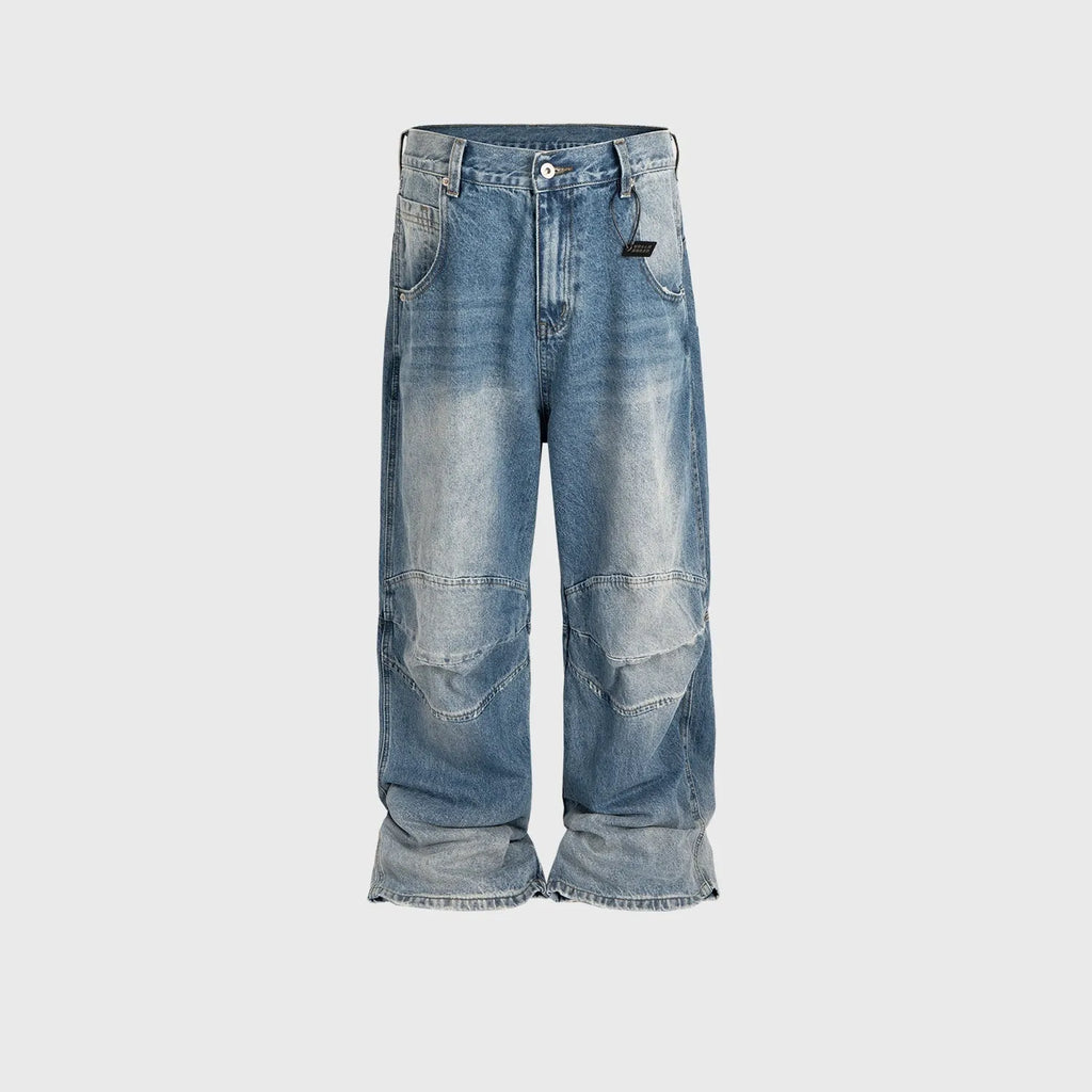 Profile pleated baggy jeans in washed white-blue colour with straight-leg cut and zip fly
