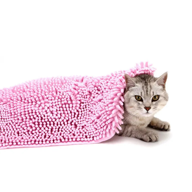 Pet chenille extra size quick-drying absorbent towel in blue on white background