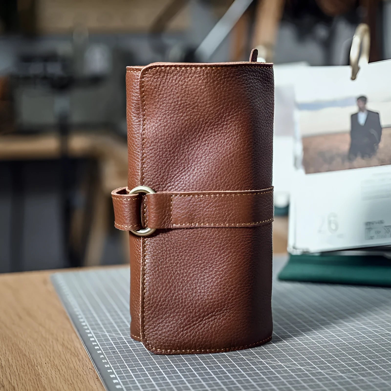 Handmade leather vintage wallet in black with tape extraction closure