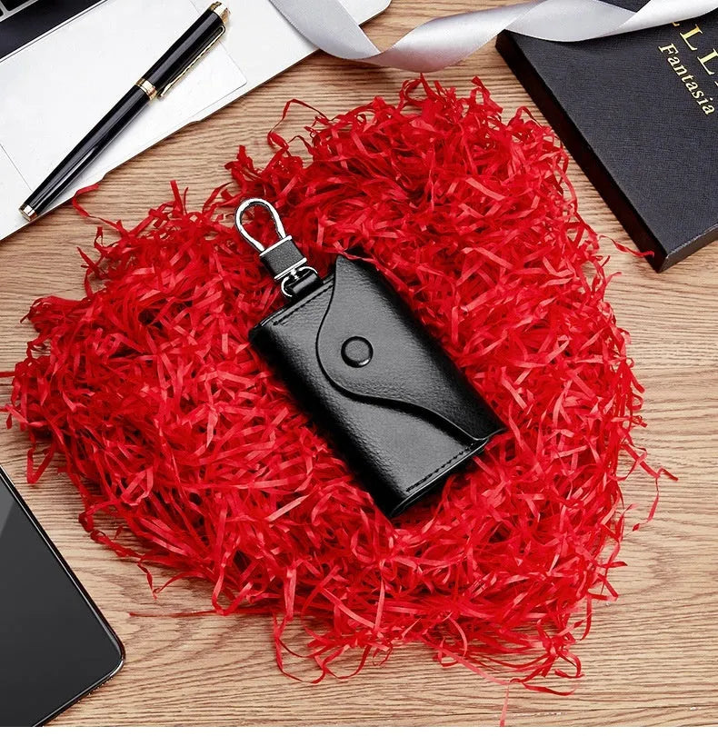 Men's genuine leather keychain card holder in square vertical design with key organisation system