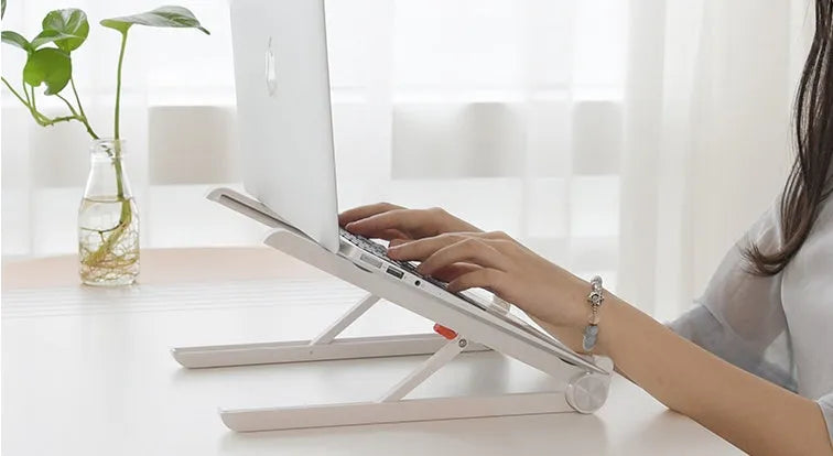 White Whale Race portable laptop bracket for Apple computers with folding elevation design