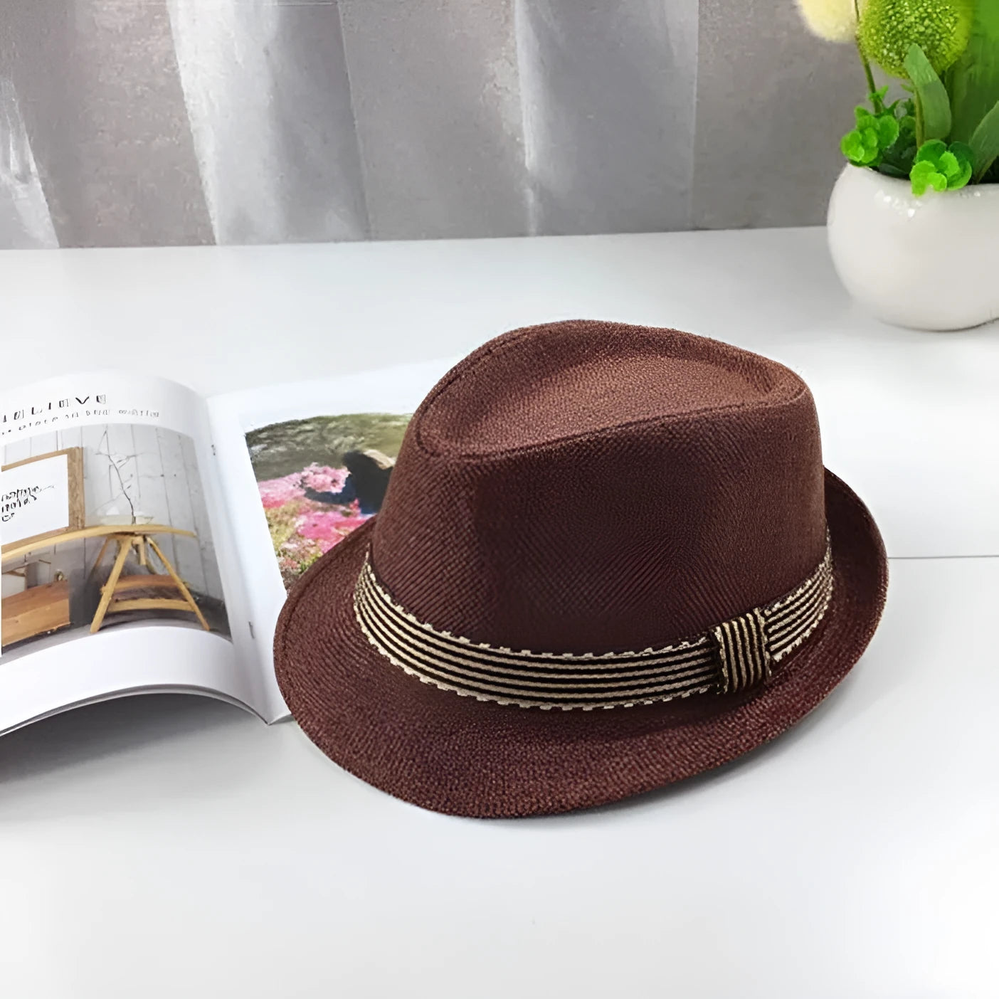 Children's performance jazz straw hat in cotton blended fabric, British style high top, beige colour