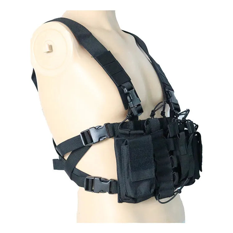 Multifunctional Equipment D3 tactical vest in camouflage pattern polyester fabric