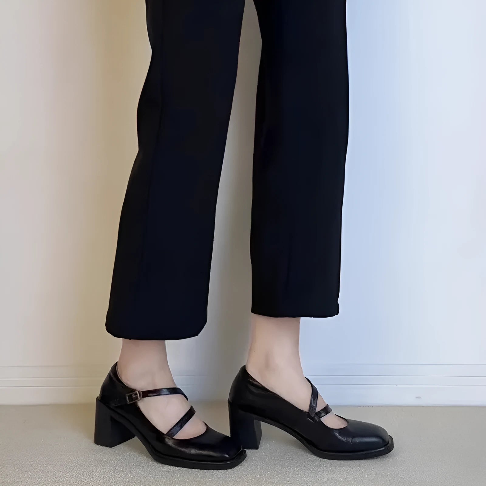 Square toe Mary Jane shoes for women black chunky heel low-cut cowhide leather