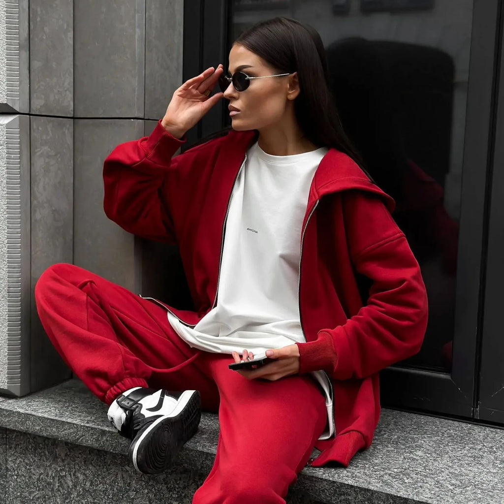 Street style long-sleeved coat and trousers two-piece set in loose fit with solid colour design