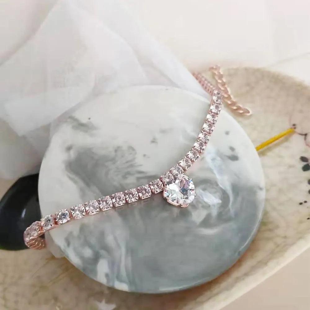 Gold rhinestone heart pet collar for dogs and cats with shiny metal and decorative stones