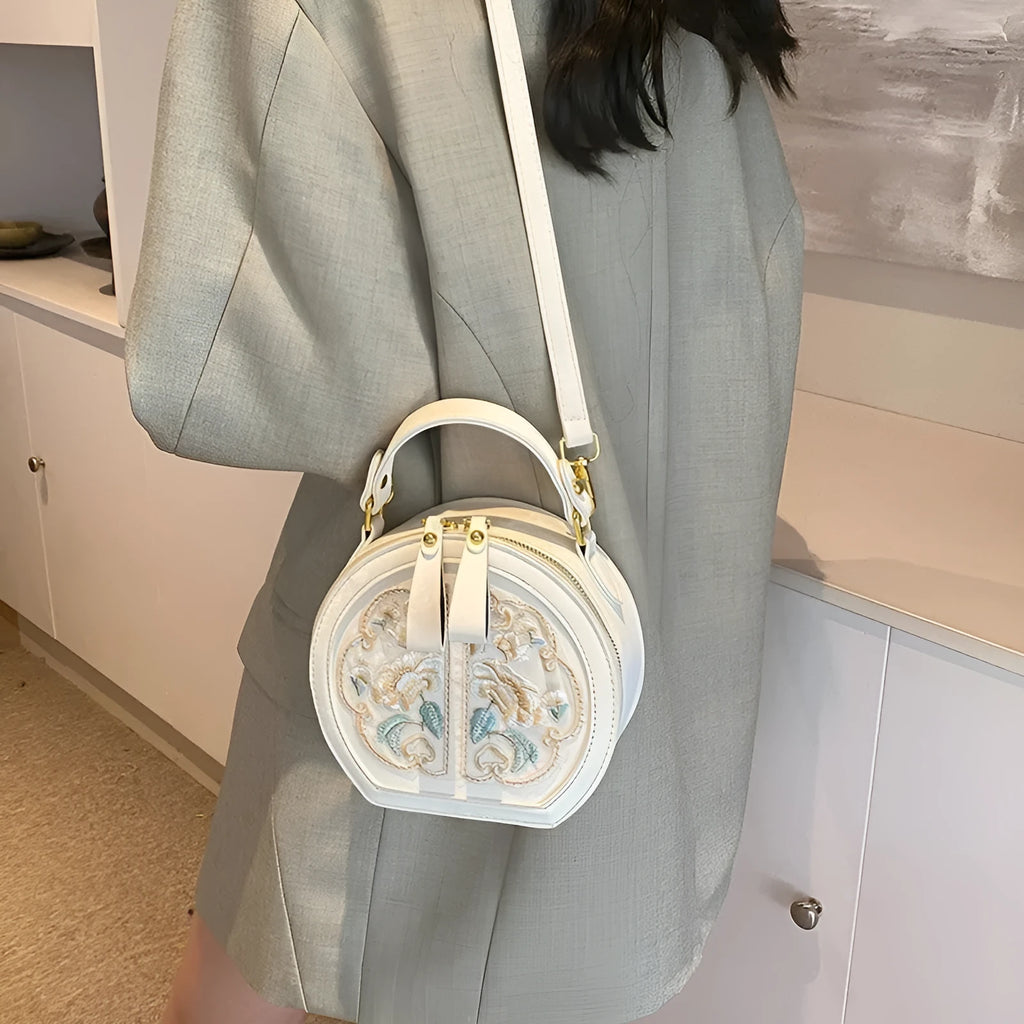 Chinese embroidery handbag in soft PU, shoulder messenger bag, horizontal square shape, Black colour, upper width 18cm