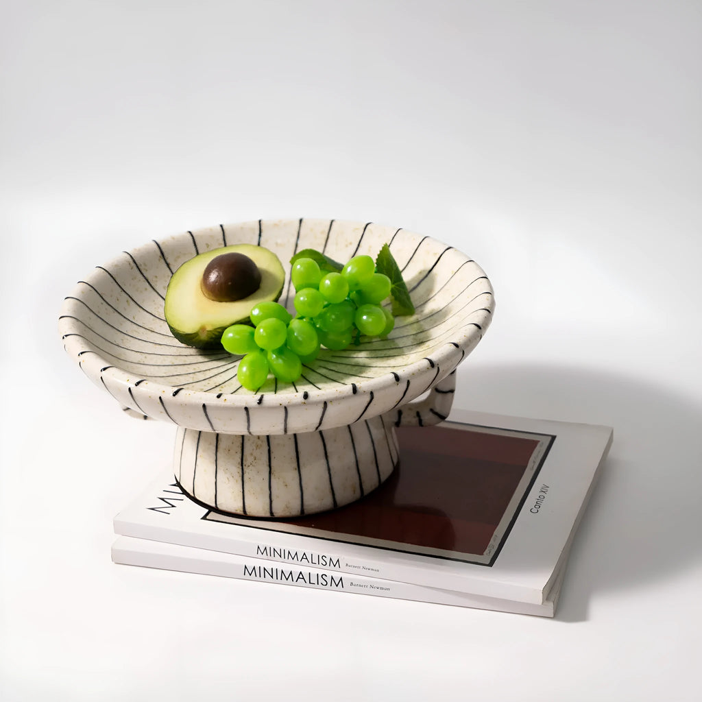 Black and white striped synthetic resin fruit plate for dessert serving and home decoration
