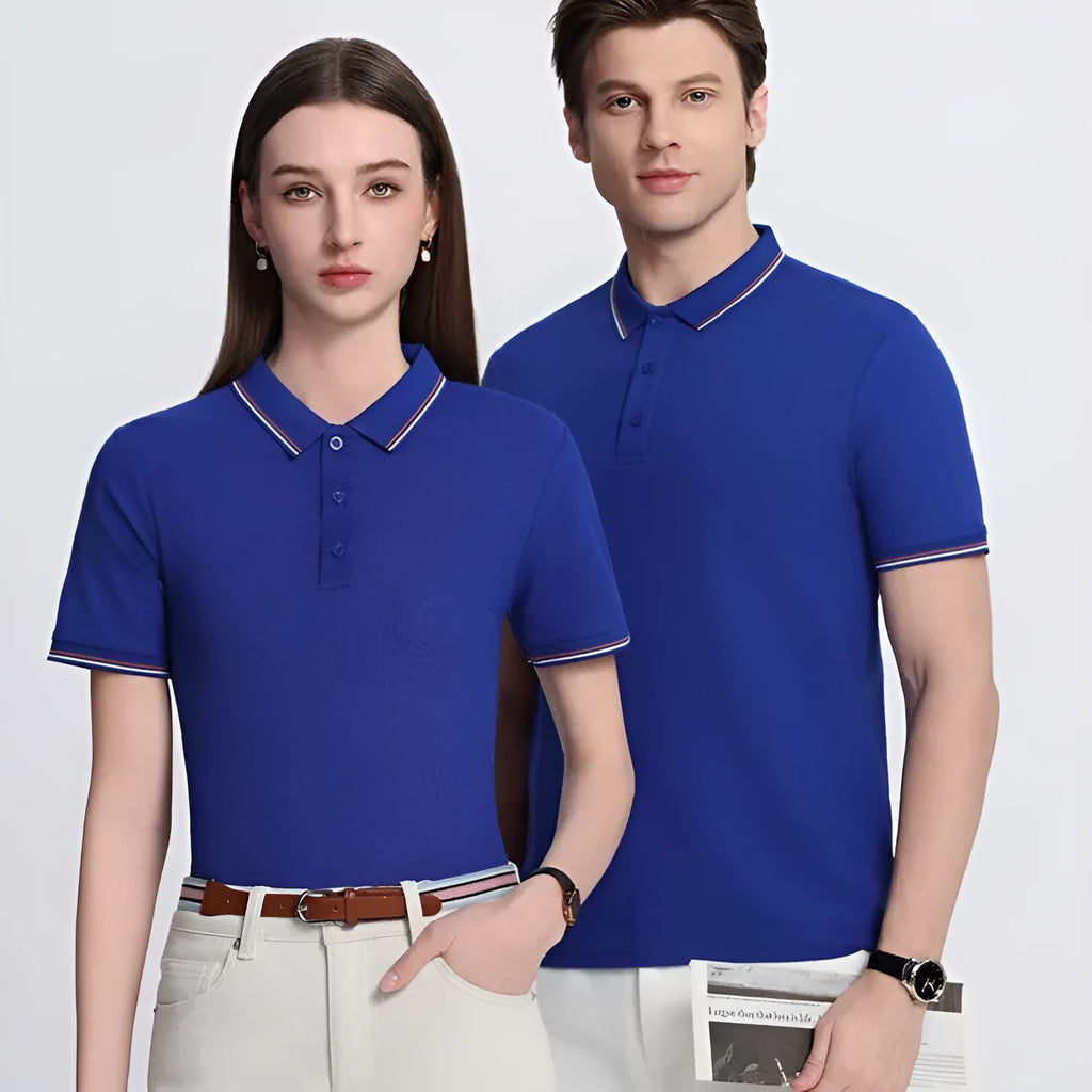 Man wearing a light blue Solona ice-feeling short sleeve polo shirt for work.