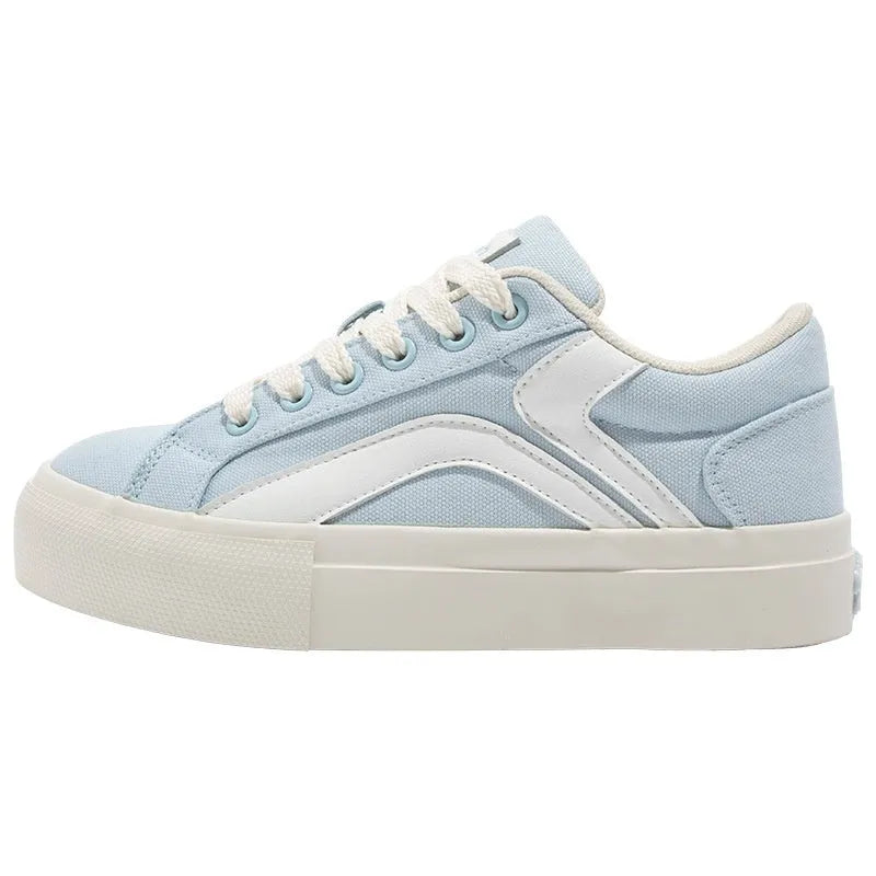 Women's low-top lace-up board shoes in blue, white black, black and white, and yellow black colour options