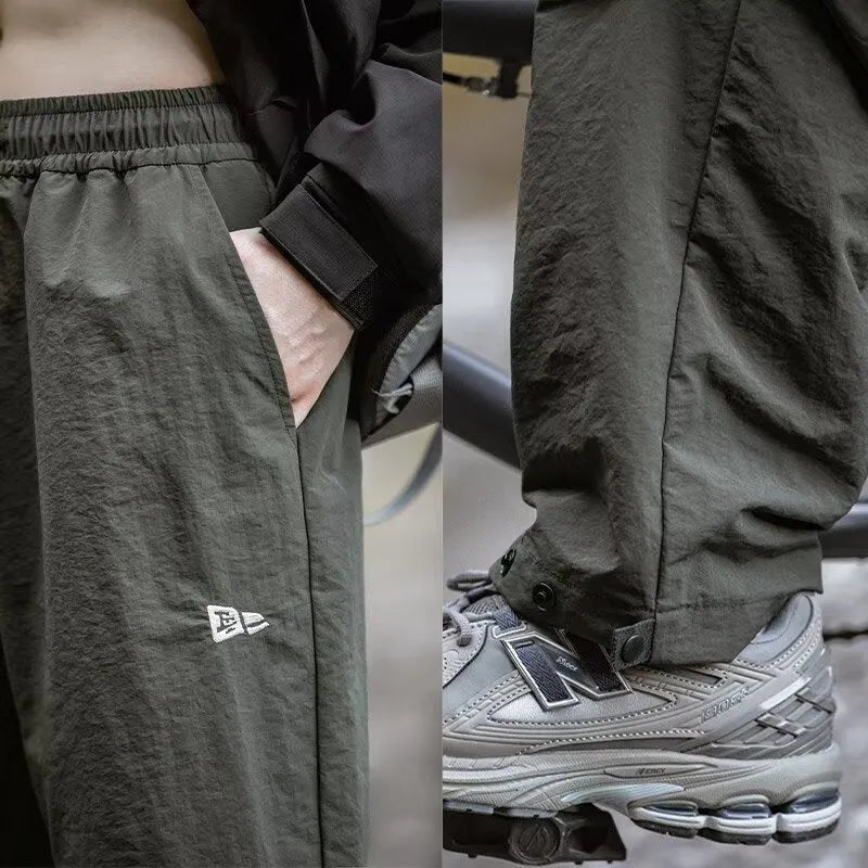 Men's quick-drying waterproof mountain trousers in straight leg design
