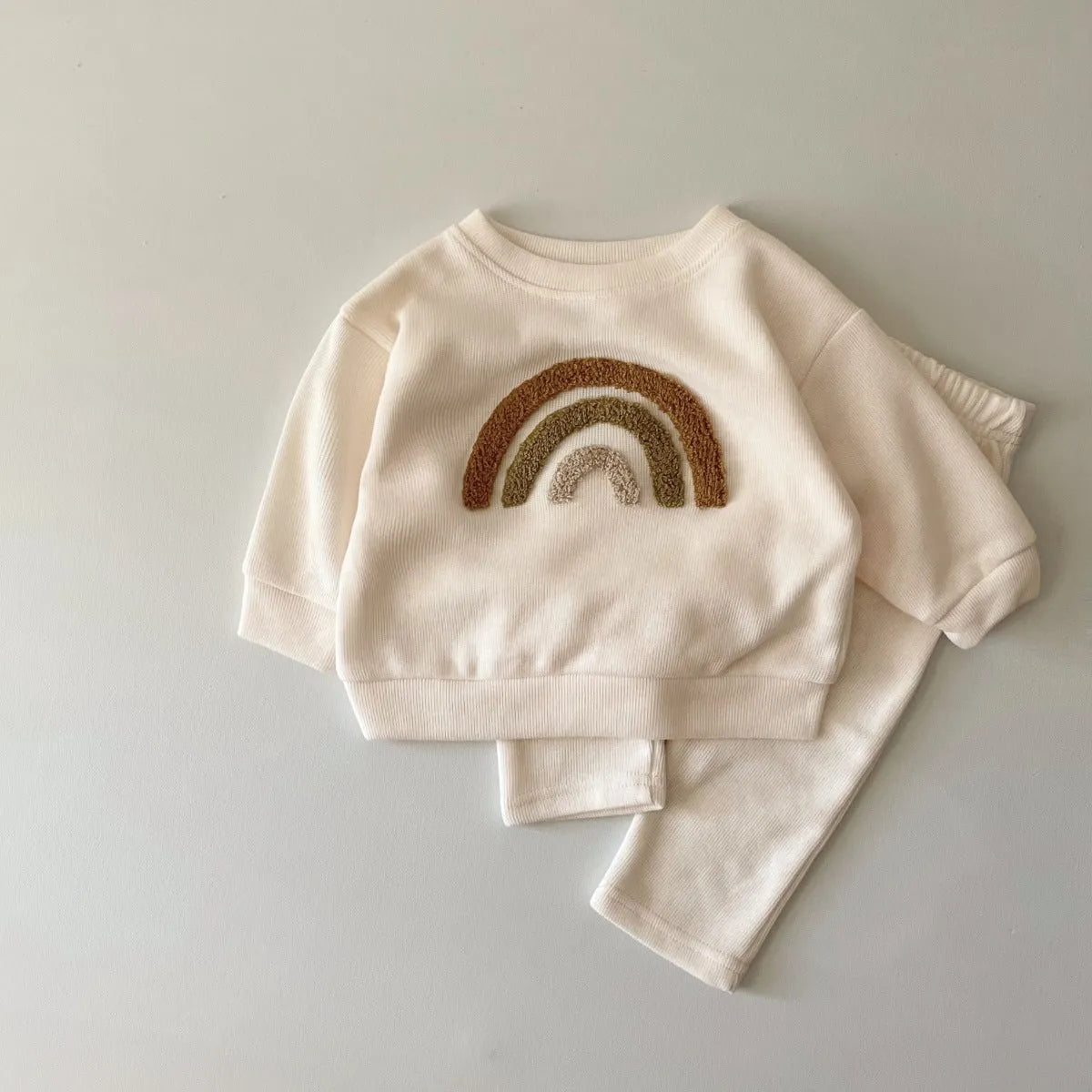 Alphabet-embroidered baby two-piece suit in cotton Korean style with long sleeves and trousers