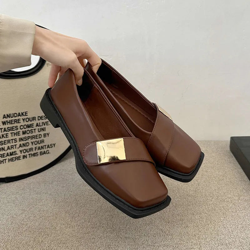 Women's square-toe flat-heeled shoes with metal buckle detail in beige, black and brown colours