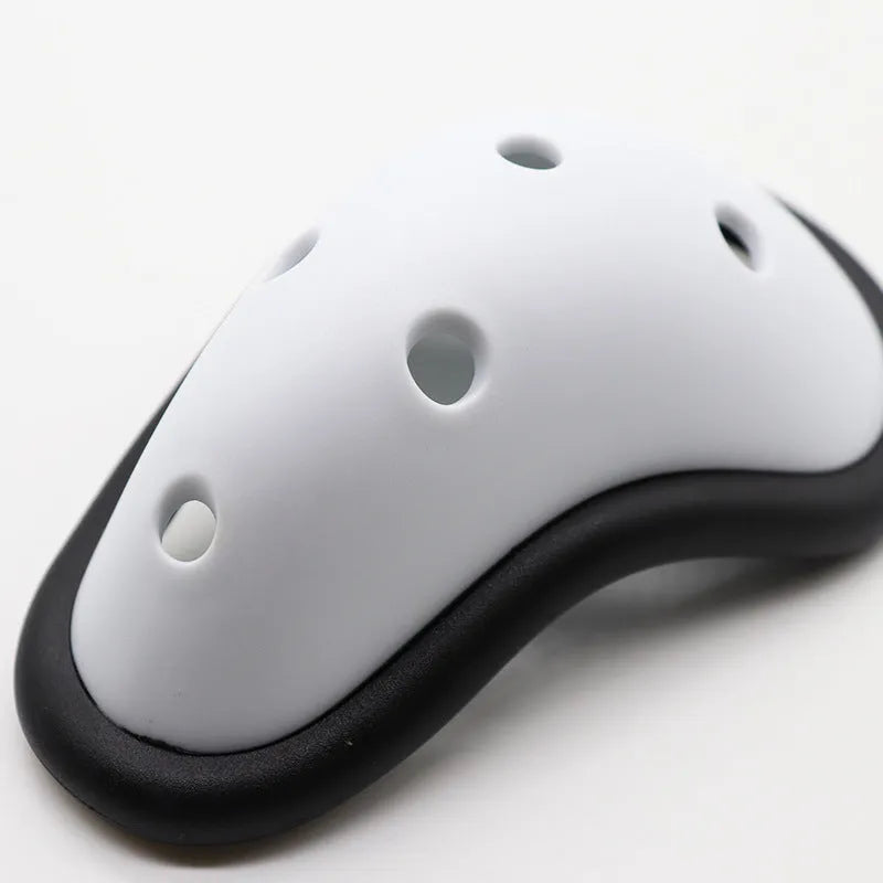Rubber sports genital protector for adult and children, used in hockey, rugby, boxing, and Sanda.