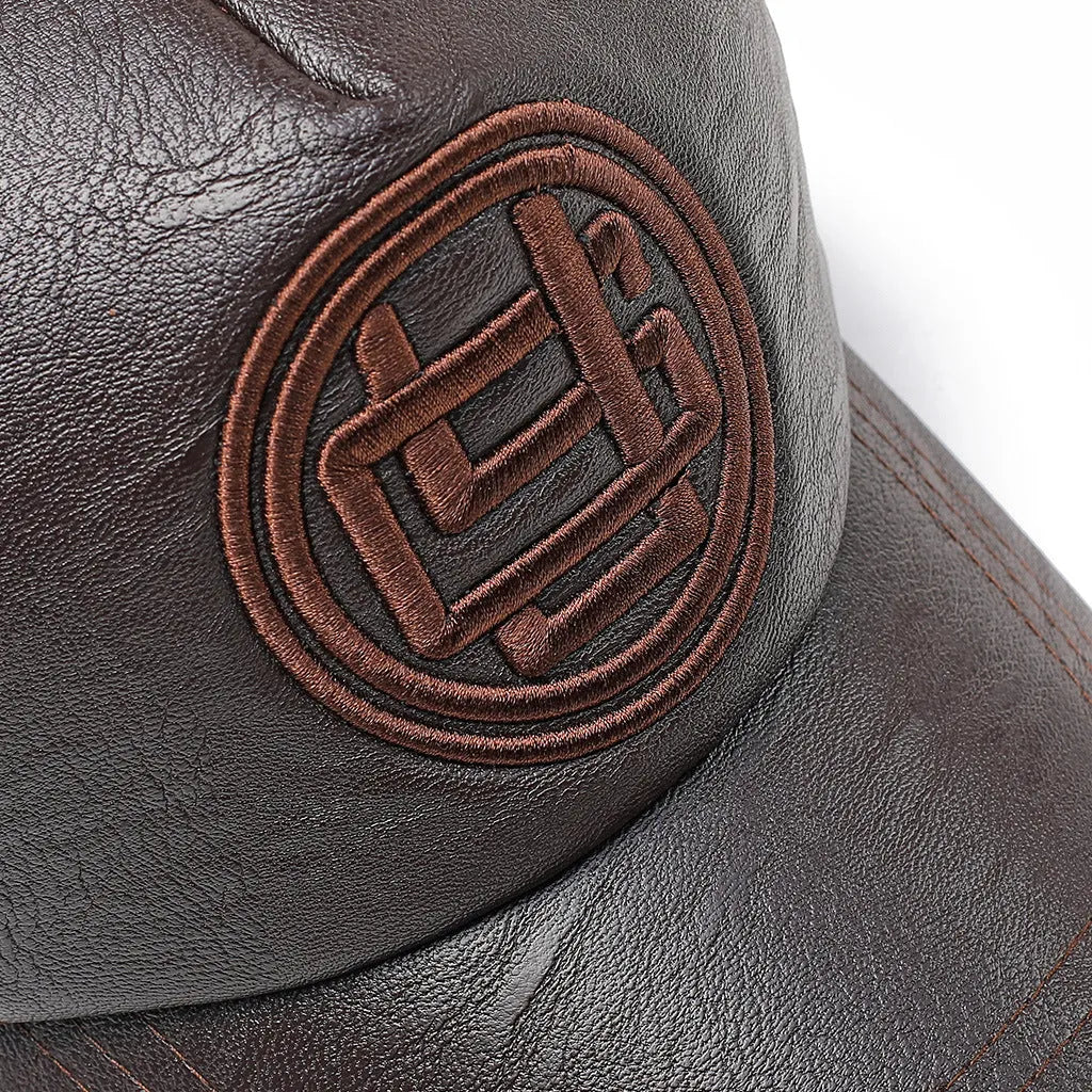 Adjustable imitation leather peaked cap in three colours black dark coffee light coffee for spring autumn winter