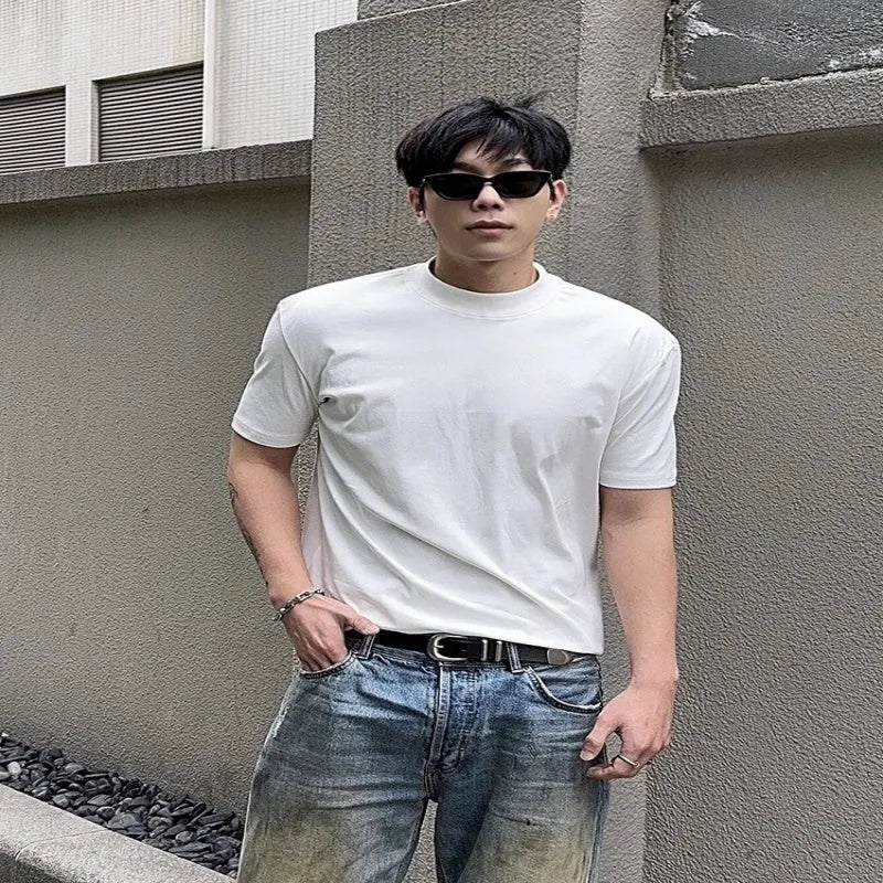 Men's cotton short sleeve pullover shirt in loose fit with drop-shoulder sleeves