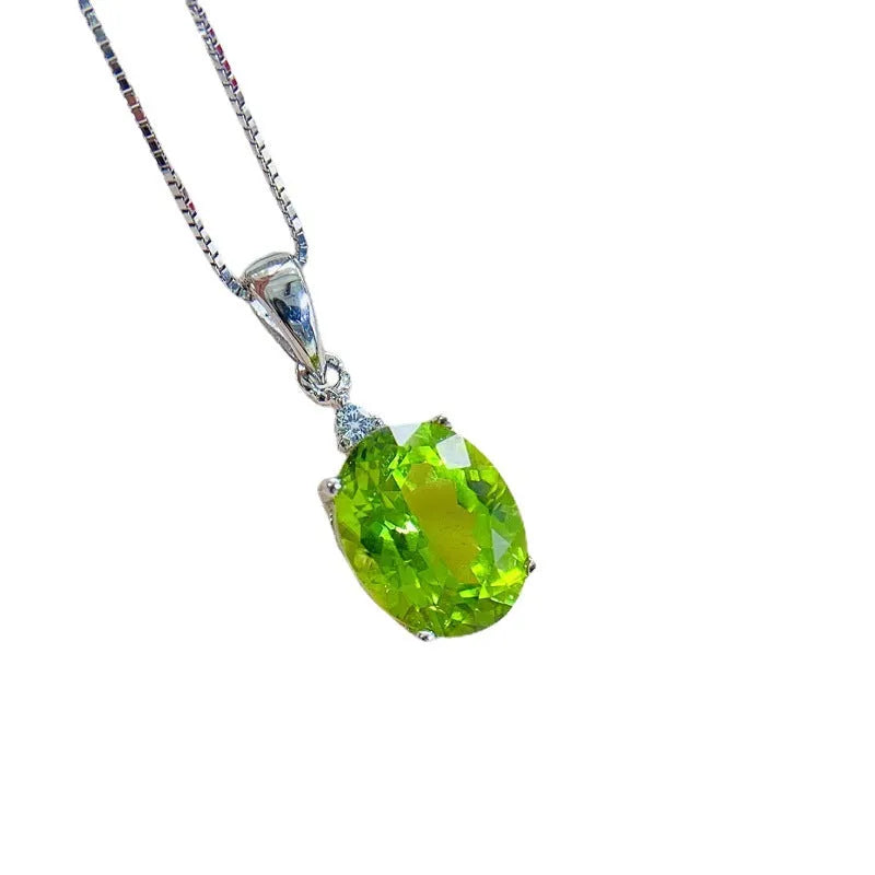Natural peridot pendant necklace on silver chain with platinum plating for women casual style