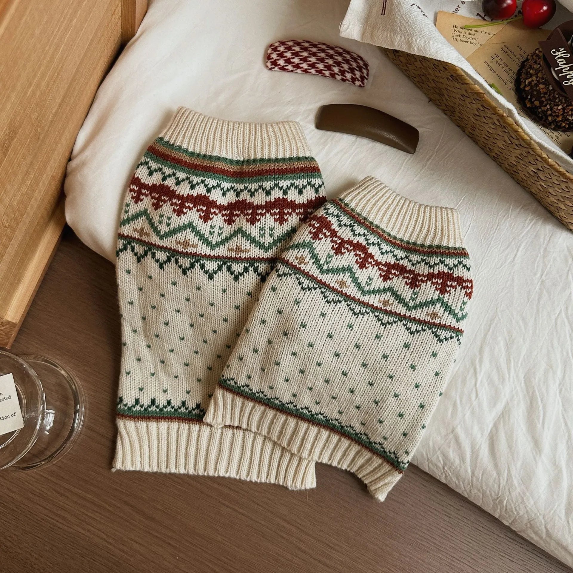 Fairisland beige dog sweater with green dots for autumn and winter wear on small to large dogs