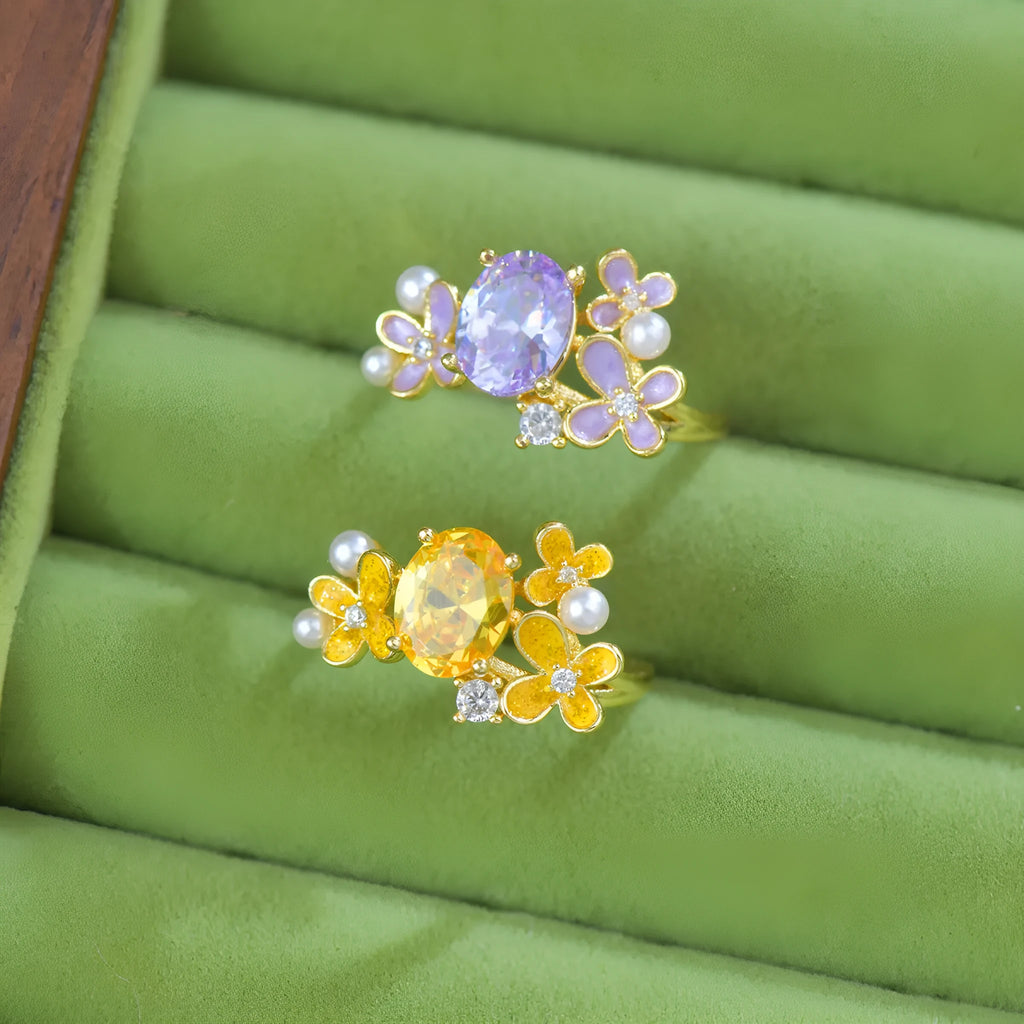 Women's copper open ring with flower design and zircon stones in light purple or yellow