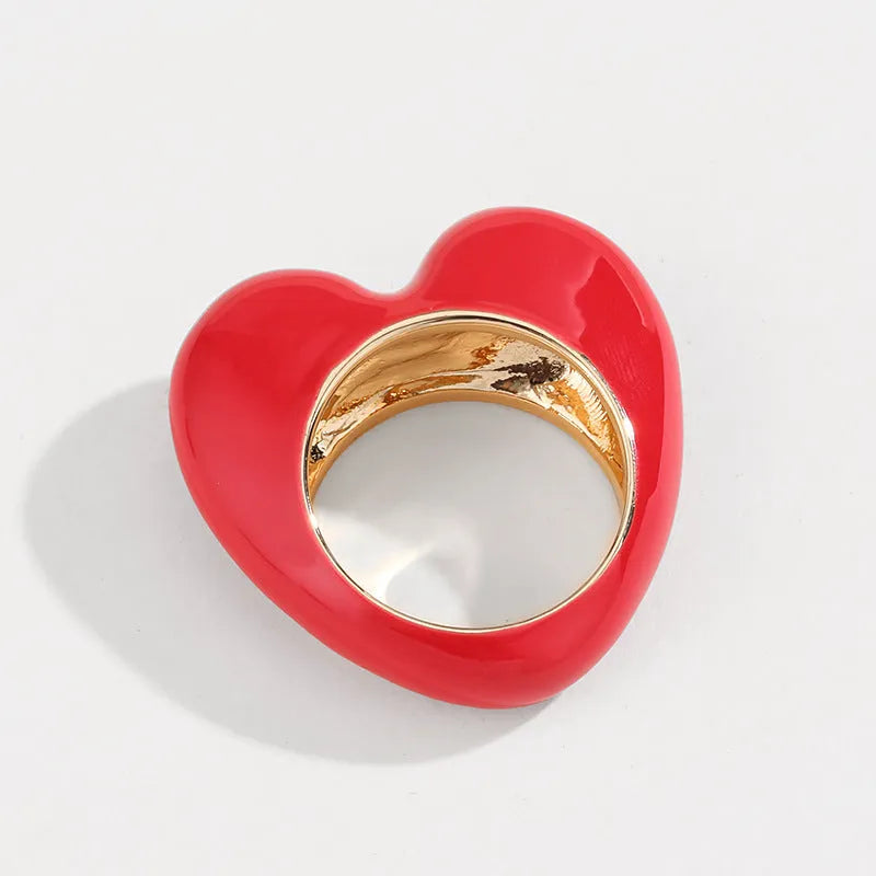 Three-dimensional enamel heart ring in black, pink, purple or red colours with zinc alloy construction