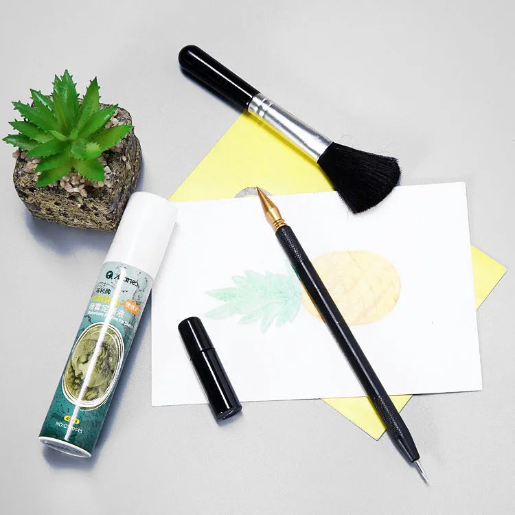 Scraping painting tools set showing 14.5cm long implements with white card paper compatibility