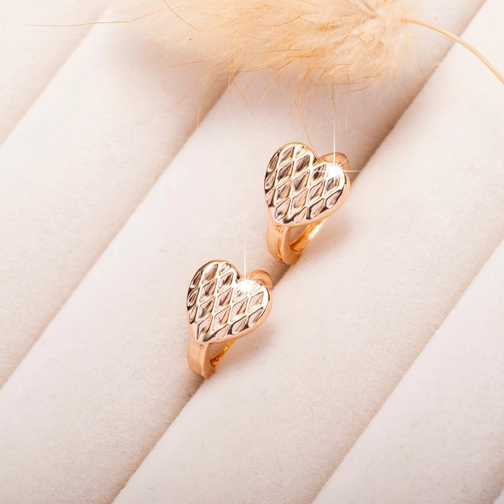 Rose gold heart-shaped copper earrings with simple style for women