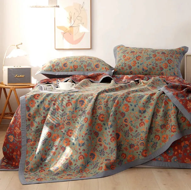 Cotton gauze bed blanket three-piece set with floral pattern and matching pillowcases