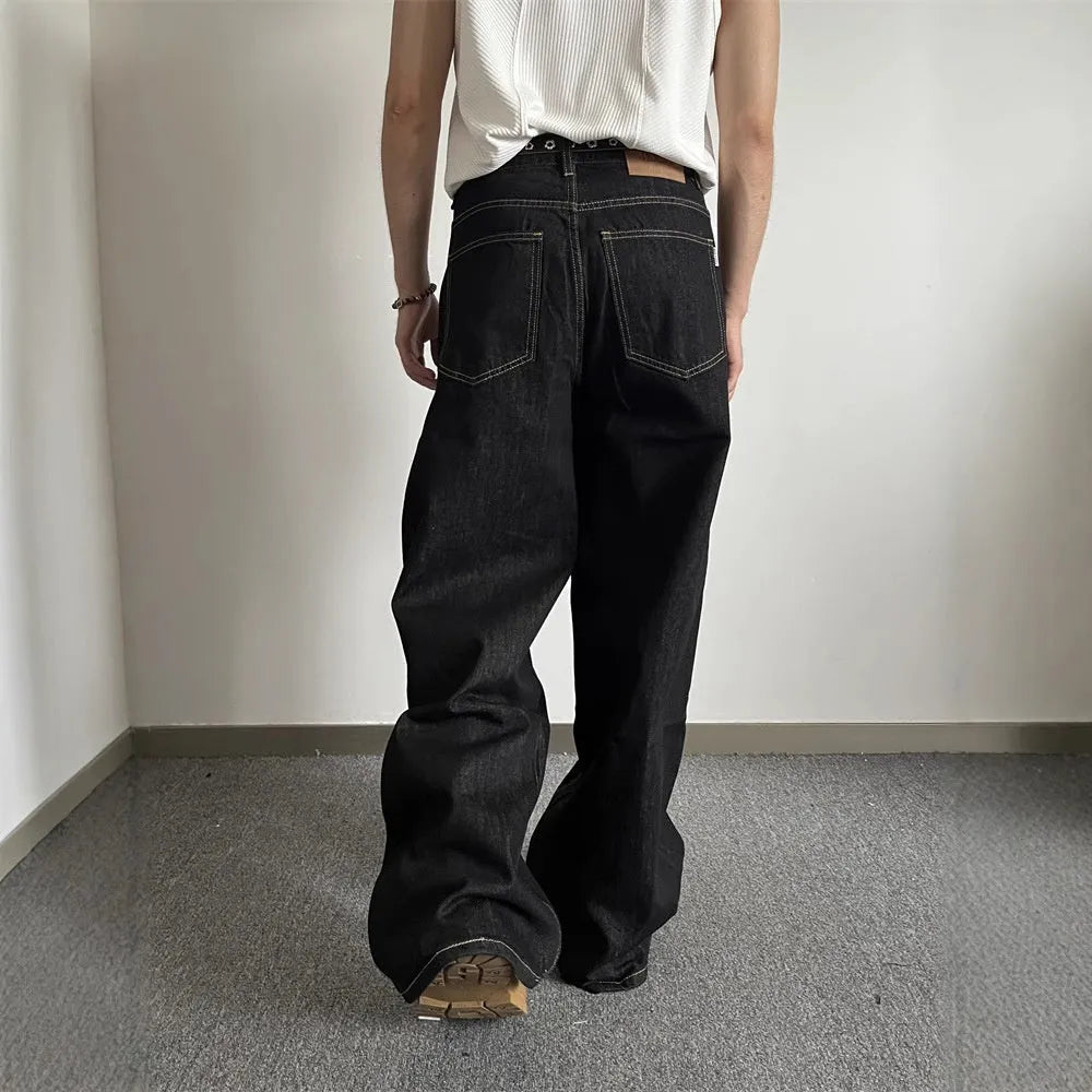 Black retro loose wide-leg jeans with straight-leg cut and zip fly placket